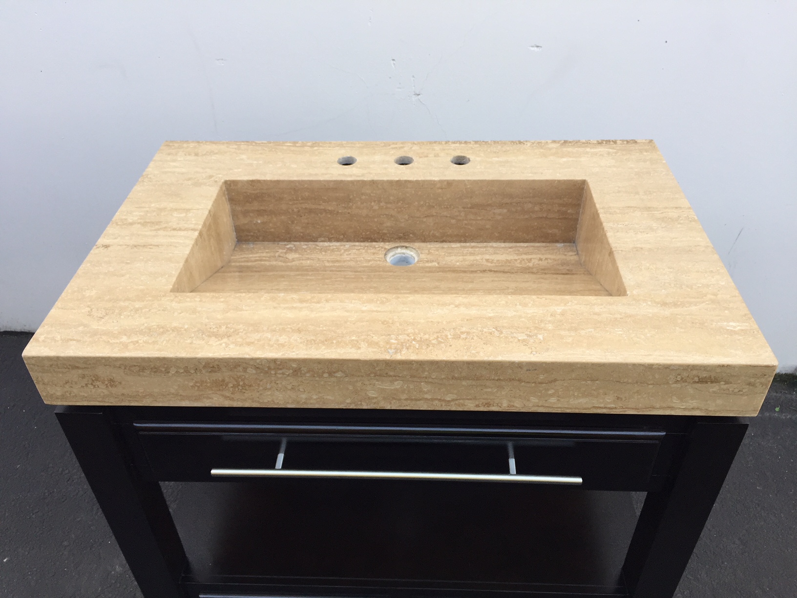 B1758 36 Single Sink Travertine Stone Top with Ramp Sink
